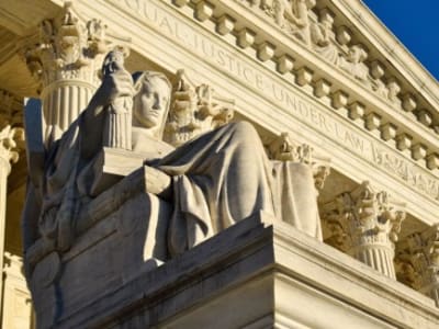 Mahkamah Agung AS Izinkan Potongan Dana Riset Trump, Peneliti Terancam