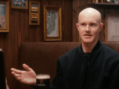 Brian Armstrong Pecat Insinyur yang Tolak Gunakan AI Coding di Coinbase