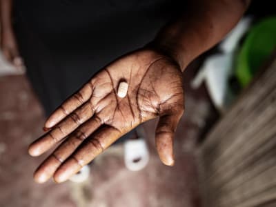 Anak-Anak Menjadi Harapan Baru dalam Perburuan Obat HIV Permanen