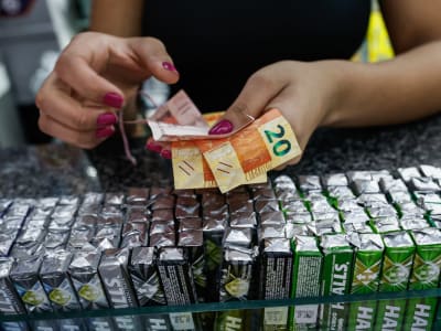 Mengapa Aset Pasar Berkembang Diprediksi Unggul dari Pasar Maju Tahun Depan