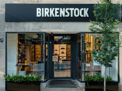 Birkenstock Perluas Pasar AS dengan Toko Pertama di Midwest Naperville