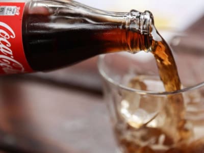 Coca-Cola Pertimbangkan Jual Costa Coffee Akibat Penurunan Bisnis Kopi