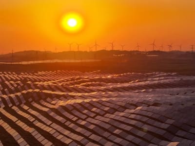 China Percepat Transisi Energi dengan Jaringan Pengisian EV Terbesar Dunia