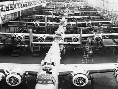 Bagaimana Pabrik Willow Run Mengubah Cara Amerika Membuat Pesawat Perang