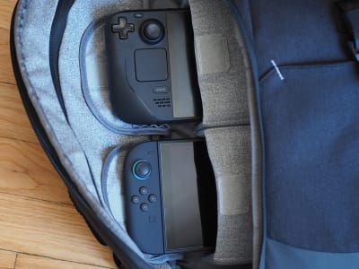 Tas Vortex 1.0, Alternatif Murah untuk Gamer Bawa Switch dan Steam Deck Saat Liburan