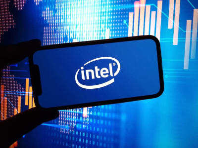 Intel Hadapi Tantangan Berat Meski Didukung Dana Besar dari Pemerintah dan SoftBank