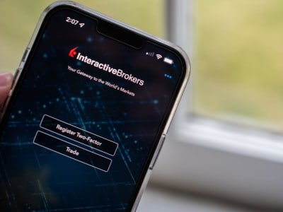 Interactive Brokers Masuk Indeks S&P 500, Gantikan Walgreens