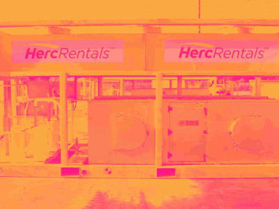 Saham Herc Terkoreksi, Apakah Ini Peluang atau Risiko Bagi Investor?