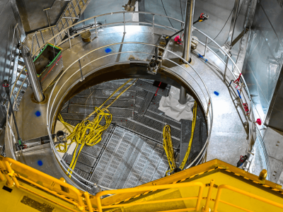 Metode Baru MIT Observasi Real Time Kerusakan Material di Reaktor Nuklir