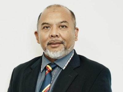 Prof. Rizal Fokus Kembangkan Robotik Bawah Laut di China yang Menjanjikan