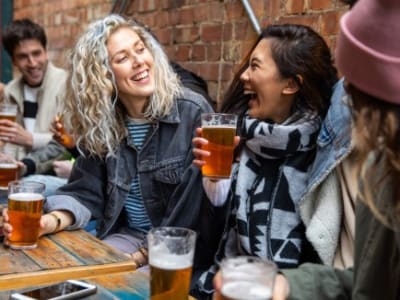 Penggemar Bir Terbagi dalam Dua Kelas Rasa Lager yang Berbeda
