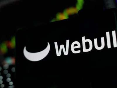 Webull Kembali Hadirkan Perdagangan Kripto: Apakah Saham BULL Layak Dibeli?