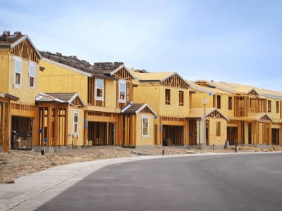 Kenapa Saham Opendoor Naik? Perbandingan dan Risiko Bisnis yang Perlu Kamu Tahu