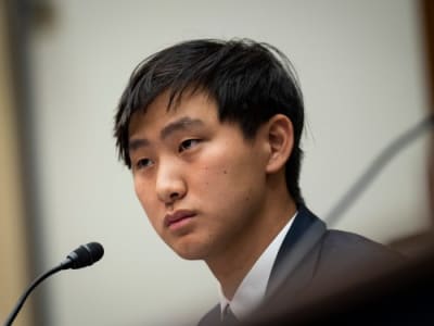 Meta Hadapi Tantangan Besar Setelah Investasi 14,3 Miliar di Scale AI