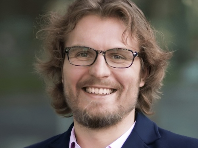 Jangan Terjebak Panic AI: Cara Bangun Startup Sukses dengan Kerja Berkelanjutan