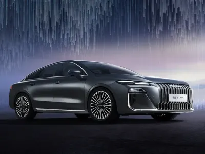 Roewe M7, PHEV Jarak Terjauh dengan Desain Eks Rolls-Royce dari SAIC