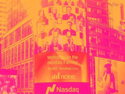 Saran Saham Software Tahan Banting di Tengah Valuasi Tinggi dan Pasar Fluktuatif