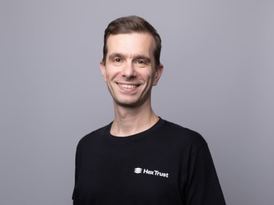 Risiko dan Peluang Besar Adopsi Bitcoin oleh Perusahaan Publik