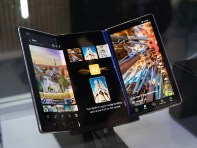 Samsung Siap Rilis Ponsel Trifold Pertama, Tantangan Baru di Pasar Lipat