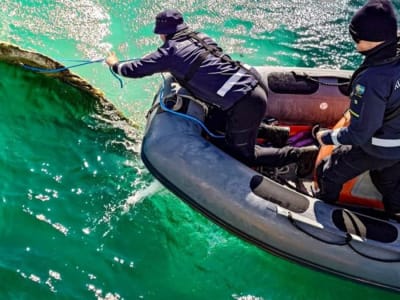 Penemuan Puing Turbin Angin Terapung Membingungkan Penjaga Pantai Swedia