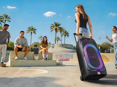 Samsung Sound Tower Baru dengan Lampu LED Mencolok dan Fitur Karaoke