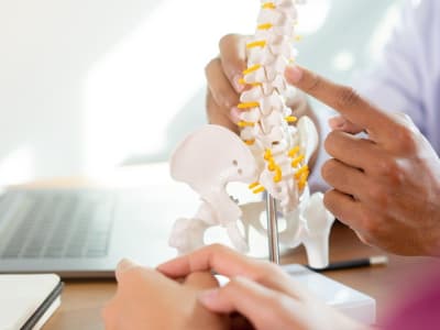 Highridge Medical Akuisisi Produk Implan Tulang Belakang Inovatif dari Accelus