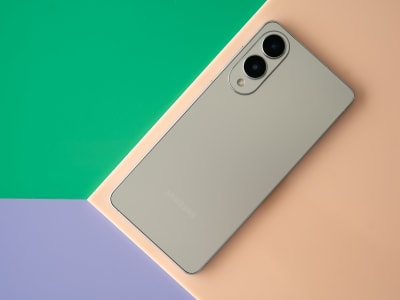 Samsung Galaxy S25 Edge: Ponsel Ultra-Tipis dengan Performa Tangguh dan Harga Diskon