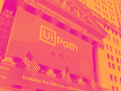 UiPath Melampaui Ekspektasi Kuartal Kedua, Apakah Waktunya Membeli Saham?