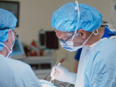 Neuralink Mulai Operasi Otak di Kanada Bantu Penyandang Paralisis