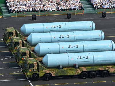 China Peragakan Senjata Baru dan Menyatukan Aliansi SCO Lawan AS