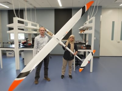 Teknologi Drone Terinspirasi Burung Albatross untuk Terbang Lebih Hemat Energi