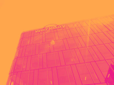 Cara Menilai Perusahaan dengan Kas Besar: Mana yang Layak Investasi?