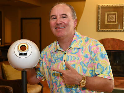 Saham Eightco Melonjak Usai Umumkan Investasi Besar di Token Worldcoin