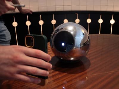 Worldcoin WLD Melonjak 25% Didukung Kemitraan Baru dan Investasi Besar