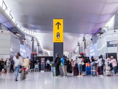 Evakuasi Terminal 4 Heathrow Karena Dugaan Bahan Berbahaya, Penumpang Diminta Waspada