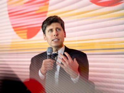 Sam Altman Ungkap Sulitnya Bedakan Postingan Manusia dan Bot di Media Sosial