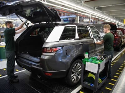 Serangan Siber Menghentikan Produksi Jaguar Land Rover, Data Dicuri