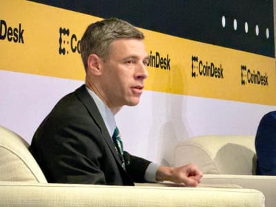 OCC Gencarkan Regulasi Baru untuk Hentikan Debanking Bisnis Kripto di AS