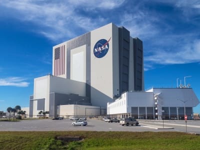 NASA Batasi Akses Warga China Demi Amankan Persaingan Misi Bulan