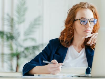 XRP vs World Liberty Financial: Pilihan Kripto Terbaik untuk Investor Jangka Panjang