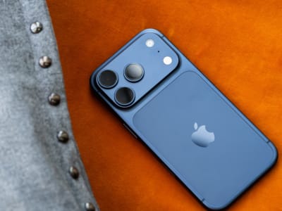 Membedah Klaim Lensa iPhone 17 Pro: Apple Tawarkan Banyak Lensa atau Hanya Software?