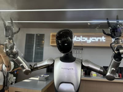 Ant Group Luncurkan Robot Humanoid R1 untuk Perluas Layanan Digital ke Dunia Fisik