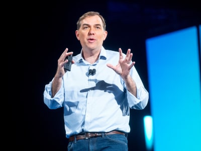 AWS Masih Dominan di Cloud tapi Hadapi Tantangan dan Peluang AI Besar