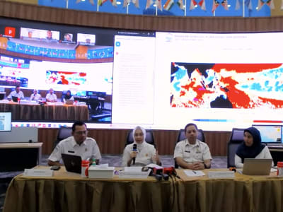 BMKG Prediksi Musim Hujan Maju, Waspada Hujan Lebat dan Angin Kencang