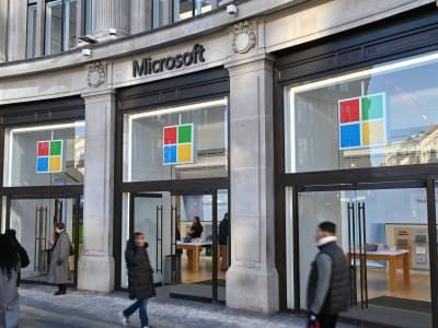 Microsoft Investasi £22 Miliar Bangun Superkomputer AI Terbesar di Inggris