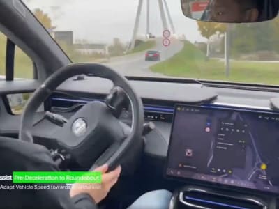 Revolusi Antarmuka Robotika dan AI: Masa Depan Kendaraan Otonom Aman dan Pintar