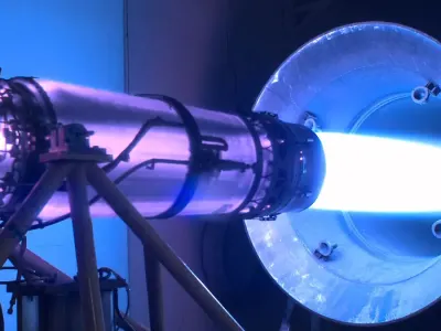 Sistem Plasma Inovatif Bersihkan Sampah Antariksa Tanpa Kontak Fisik