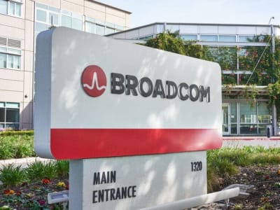 Broadcom dan Lloyds Kerja Sama Percepat Transformasi Digital Bank Terbesar Inggris