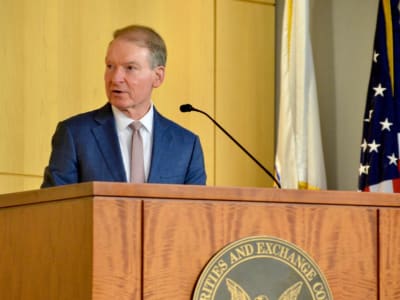 SEC Setujui Aturan Baru Percepat Listing ETF Kripto Spot di AS