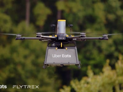 Uber dan Flytrex Hadirkan Pengiriman Makanan dengan Drone di Amerika